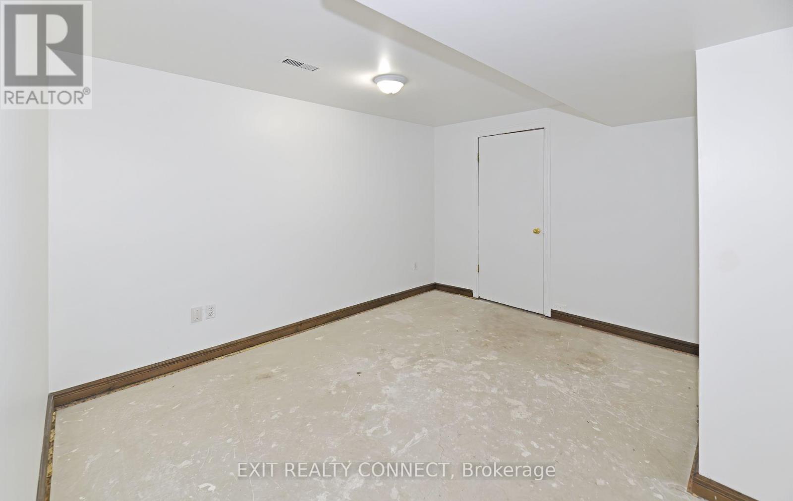 20 Rinaldo Road, Georgina, Ontario  L4P 3X9 - Photo 25 - N12456569