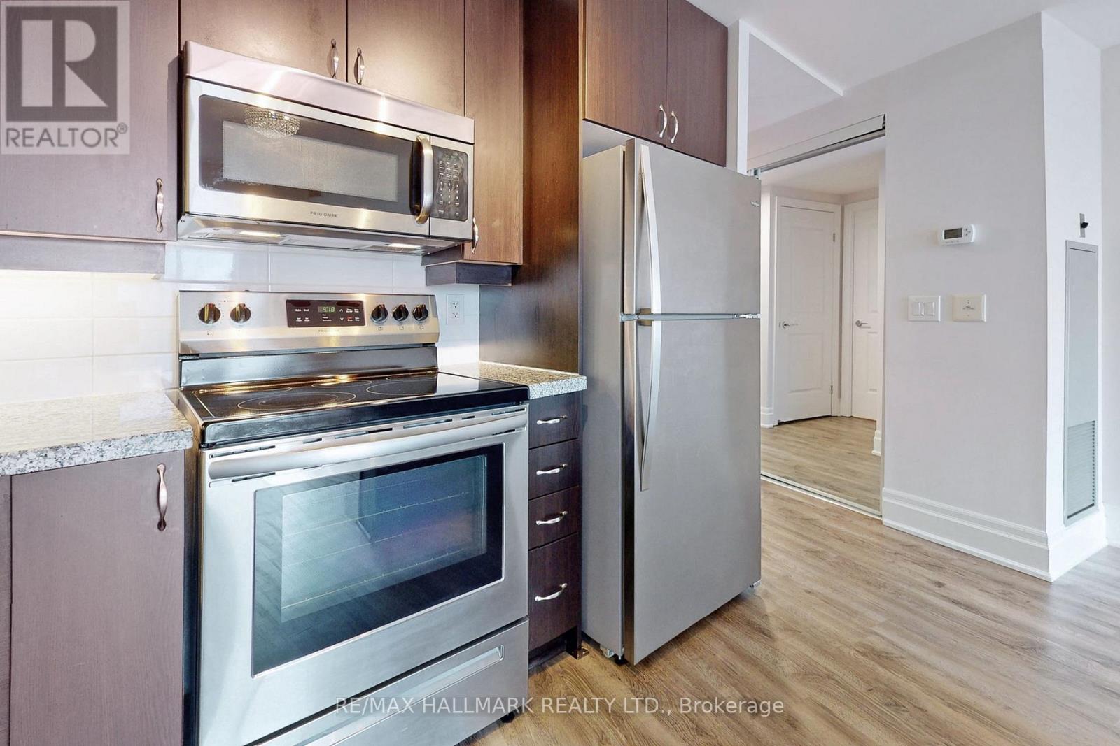 610 - 111 Upper Duke Crescent, Markham, Ontario  L6G 0C8 - Photo 19 - N12456575