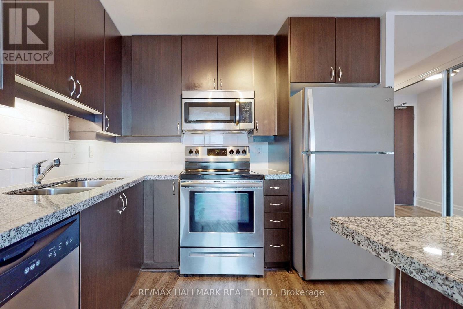 610 - 111 Upper Duke Crescent, Markham, Ontario  L6G 0C8 - Photo 21 - N12456575