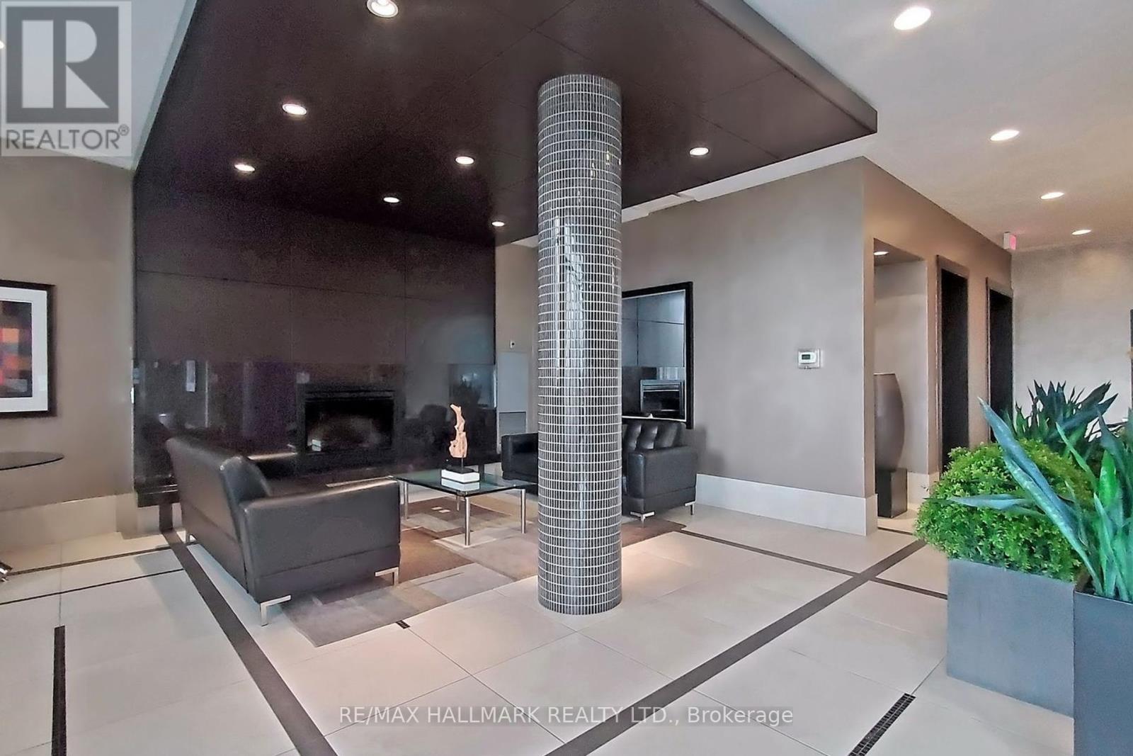 610 - 111 Upper Duke Crescent, Markham, Ontario  L6G 0C8 - Photo 27 - N12456575