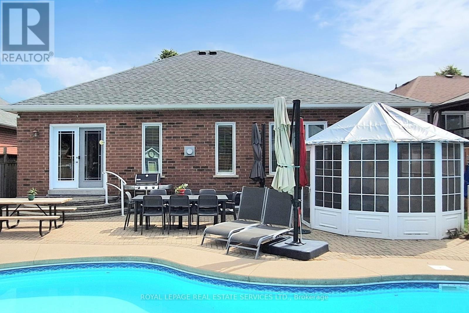 135 Mainprize Crescent, East Gwillimbury, Ontario  L0G 1M0 - Photo 37 - N12456591