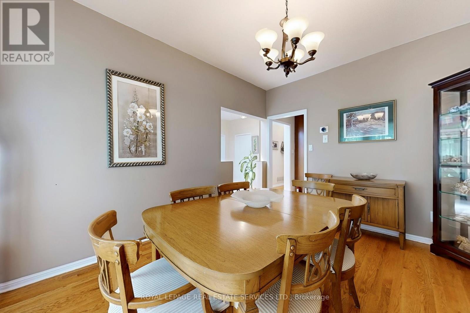 135 Mainprize Crescent, East Gwillimbury, Ontario  L0G 1M0 - Photo 9 - N12456591