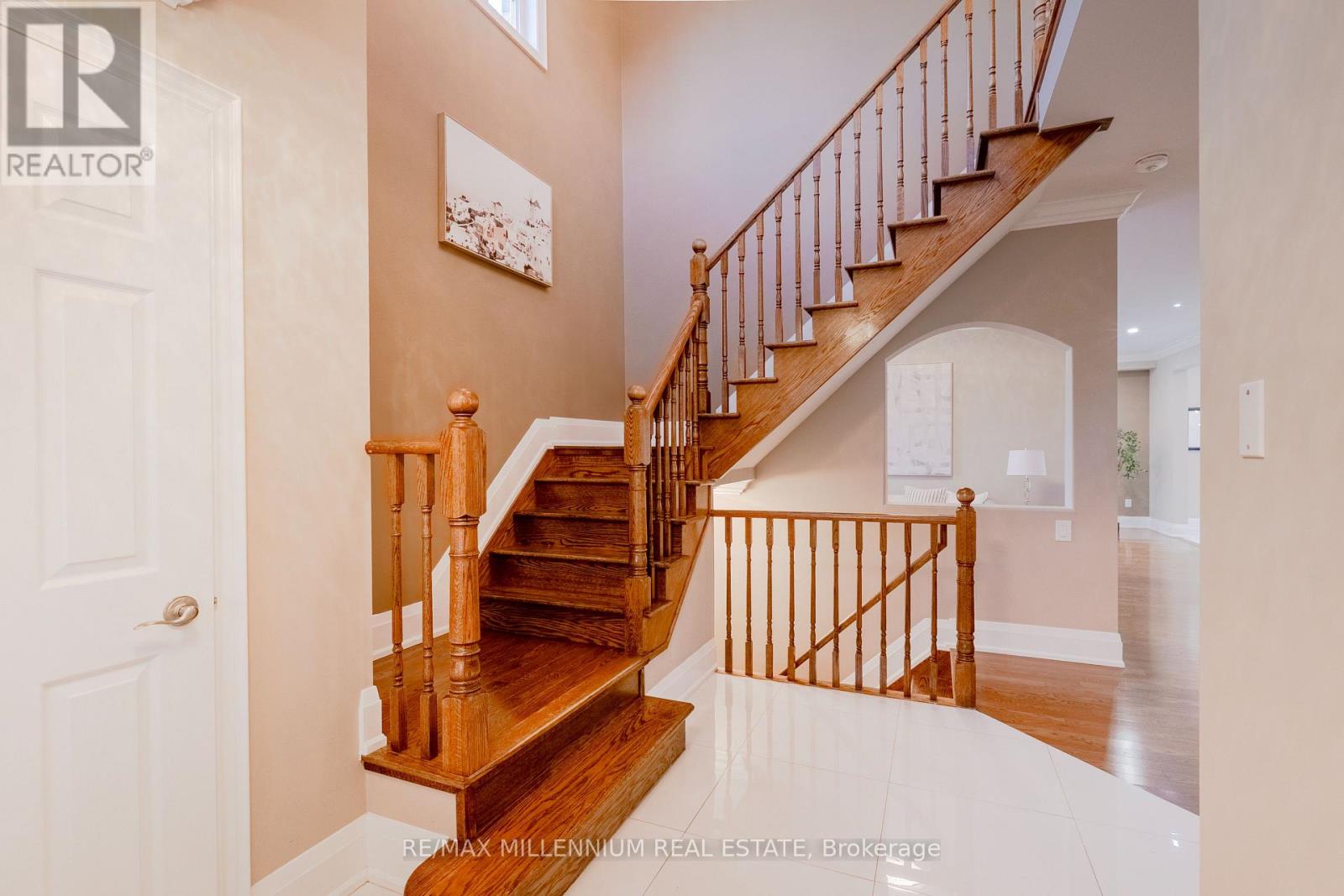 1 Bracknell Avenue, Markham, Ontario  L6C 0B2 - Photo 6 - N12456612