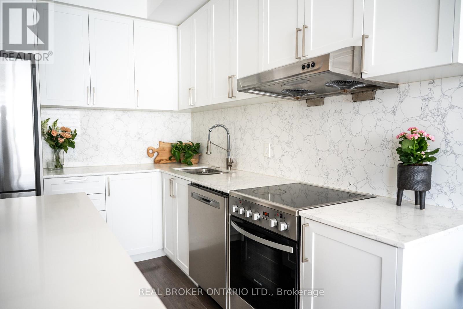 332e - 278 Buchanan Drive, Markham, Ontario  L3R 6J1 - Photo 11 - N12456627
