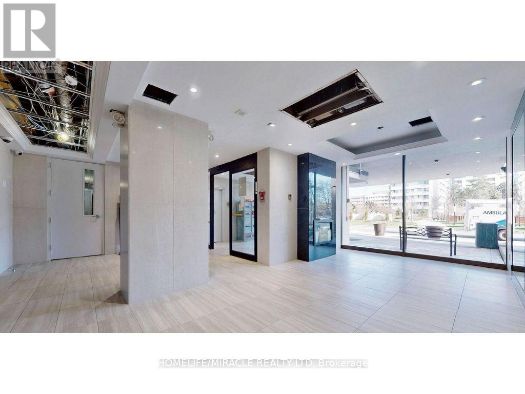725 Don Mills Road, Toronto, Ontario  M3C 1S7 - Photo 3 - C12456321