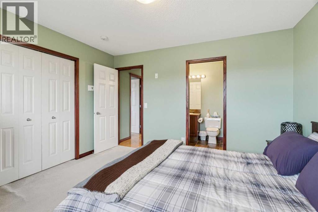 69 Rocky Ridge Heath Nw, Calgary, Alberta  T3G 4Z7 - Photo 21 - A2262243
