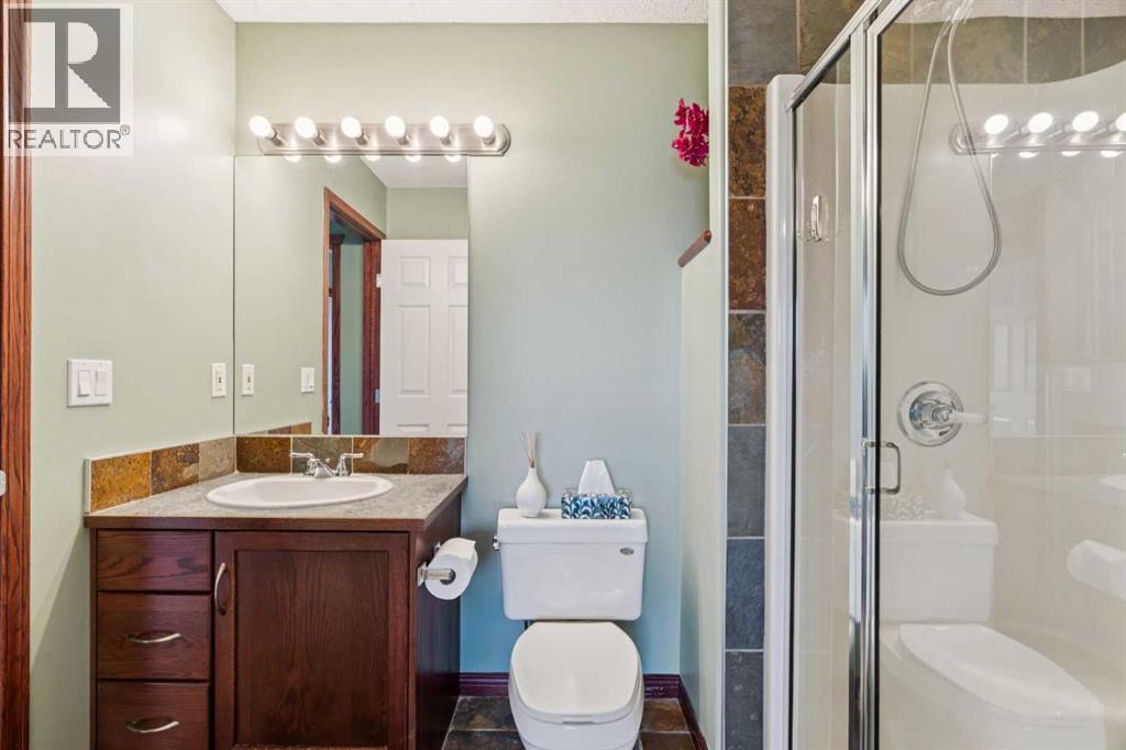 69 Rocky Ridge Heath Nw, Calgary, Alberta  T3G 4Z7 - Photo 22 - A2262243
