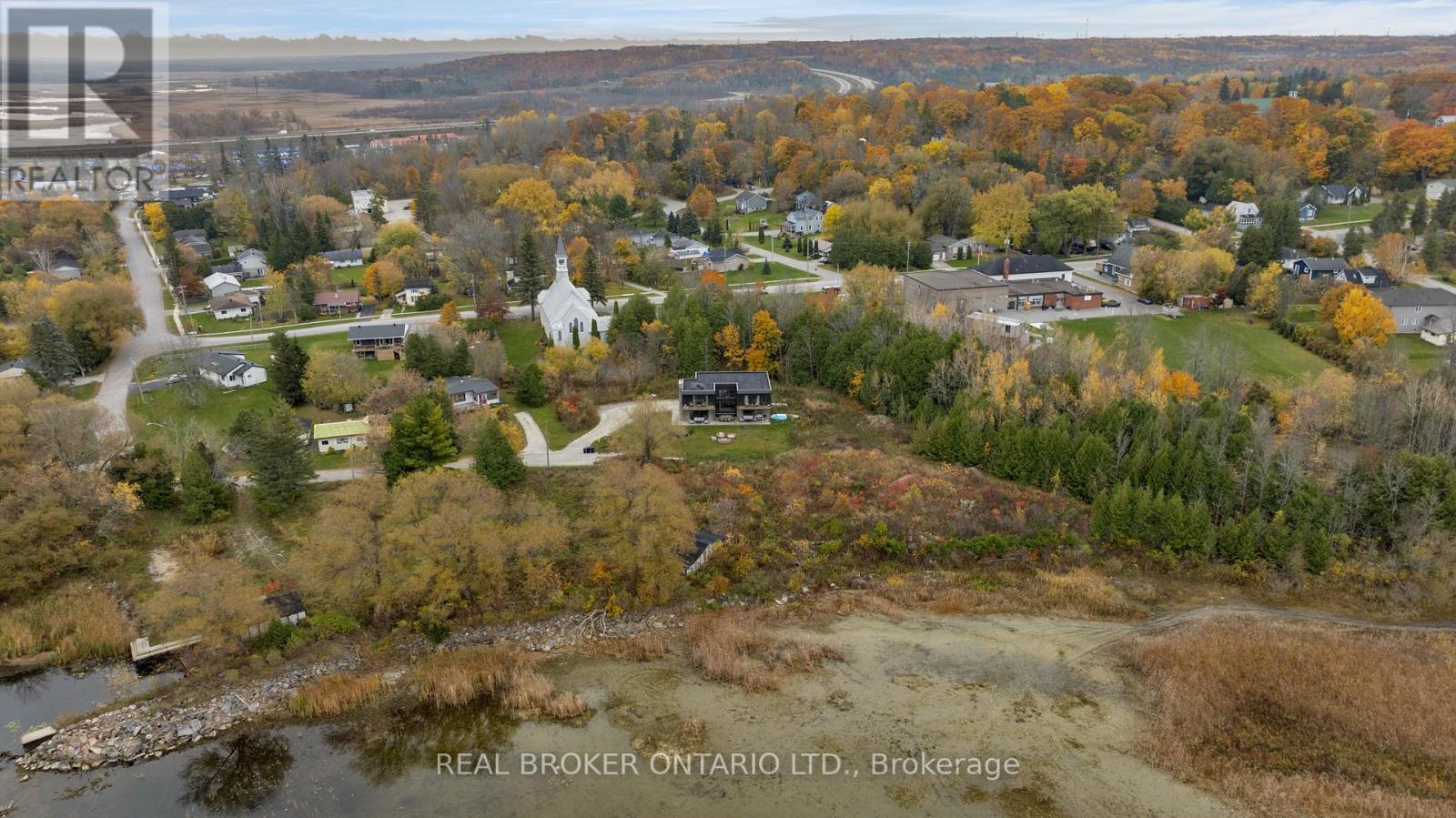 31 Hemlock Avenue, Tay, Ontario  L0K 2C0 - Photo 44 - S12456564