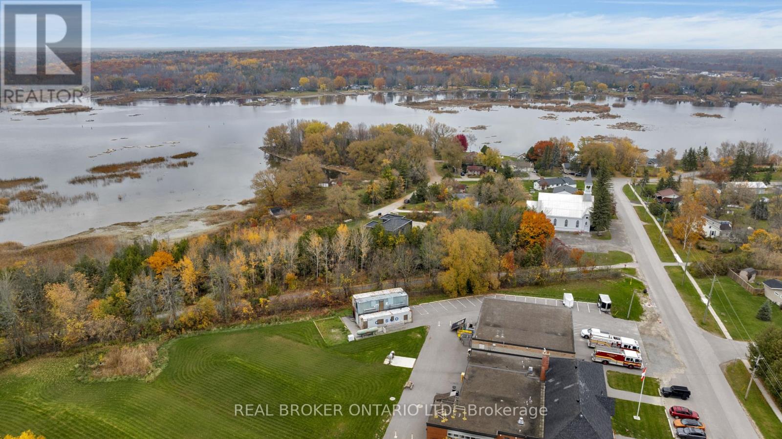 31 Hemlock Avenue, Tay, Ontario  L0K 2C0 - Photo 46 - S12456564