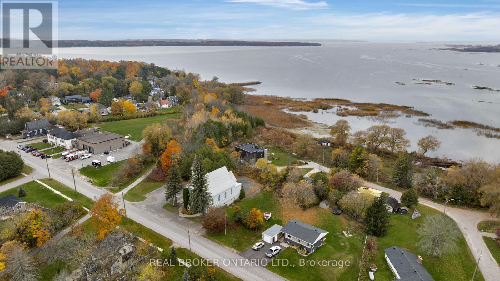 31 Hemlock Avenue, Tay, Ontario  L0K 2C0 - Photo 47 - S12456564
