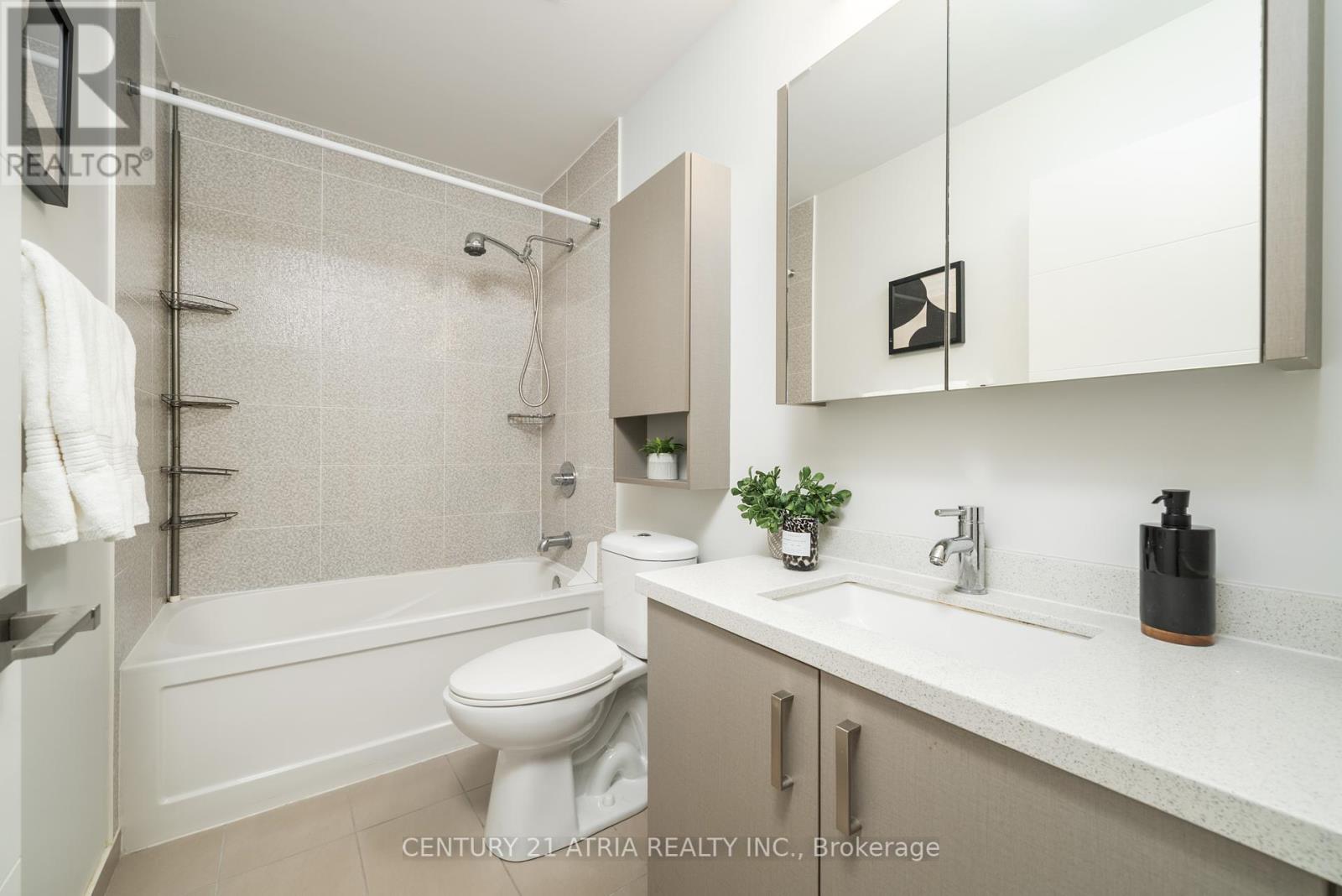 321 - 18 Uptown Drive, Markham, Ontario  L3R 5M5 - Photo 8 - N12456109