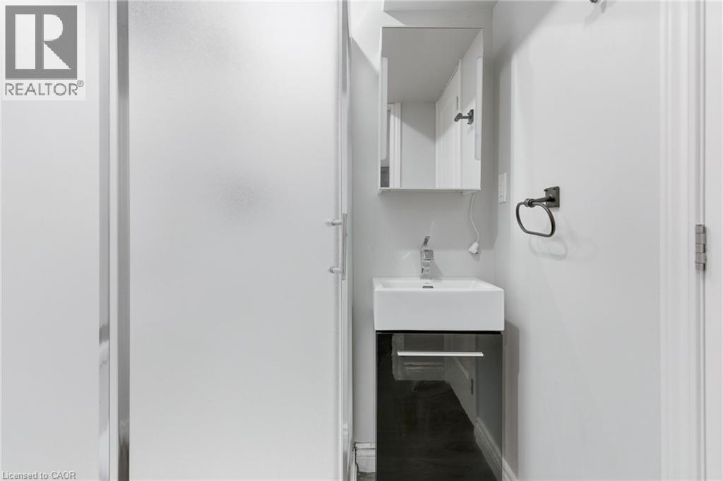 54 Sonoma Valley Crescent, Hamilton, Ontario  L9B 0J3 - Photo 31 - 40776485