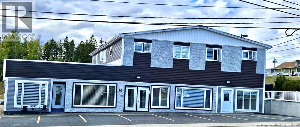 10 rue du Portage, Caraquet, New Brunswick