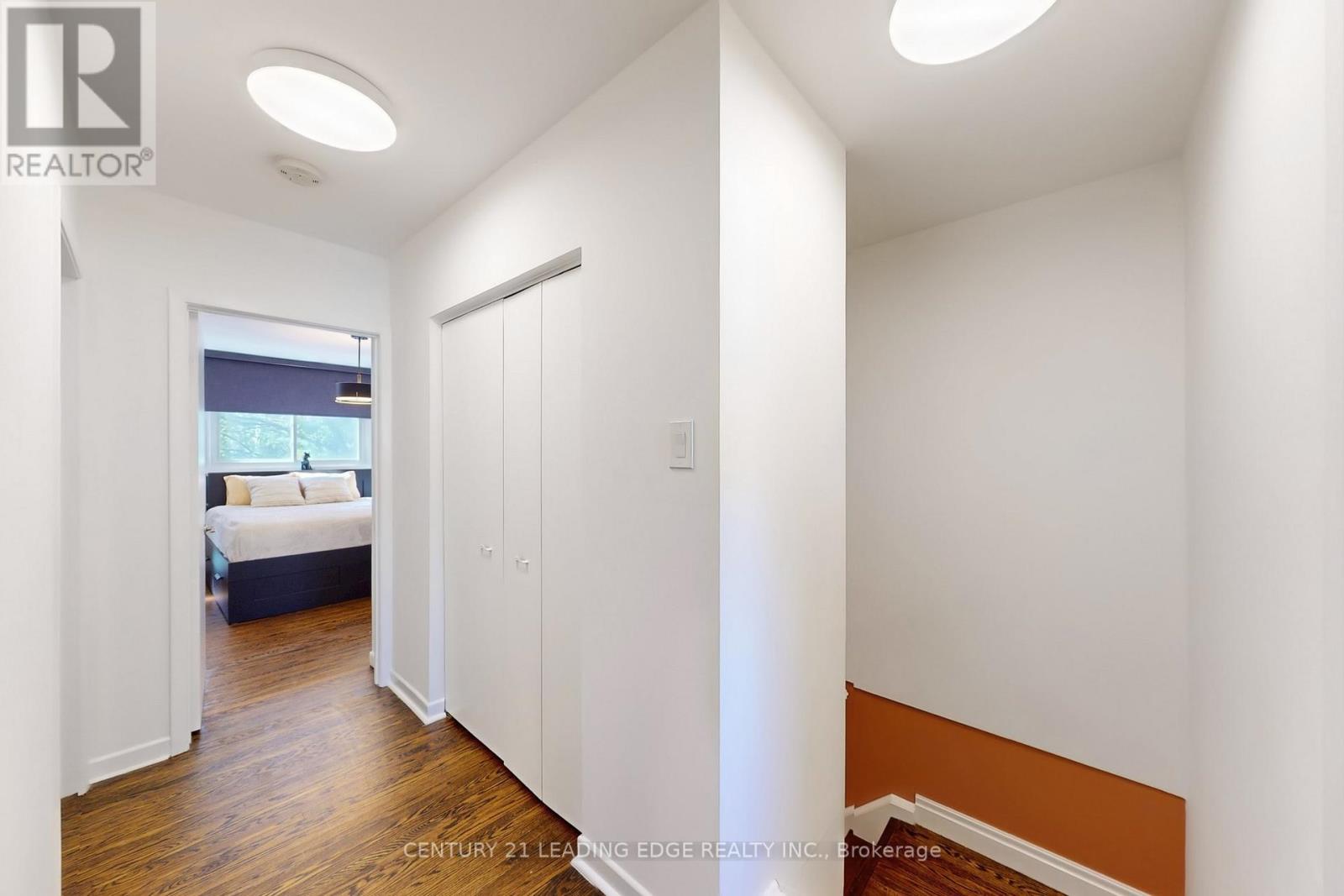589 Francis Road E, Burlington, Ontario  L7T 3X6 - Photo 25 - W12456296