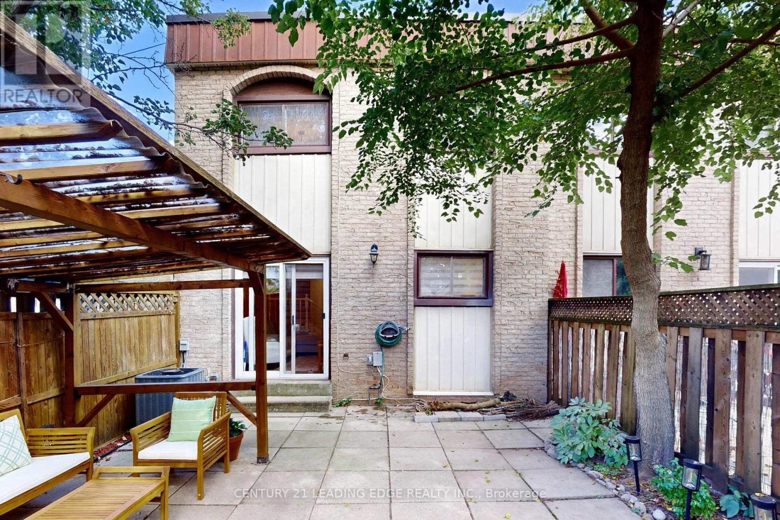589 Francis Road E, Burlington, Ontario  L7T 3X6 - Photo 40 - W12456296