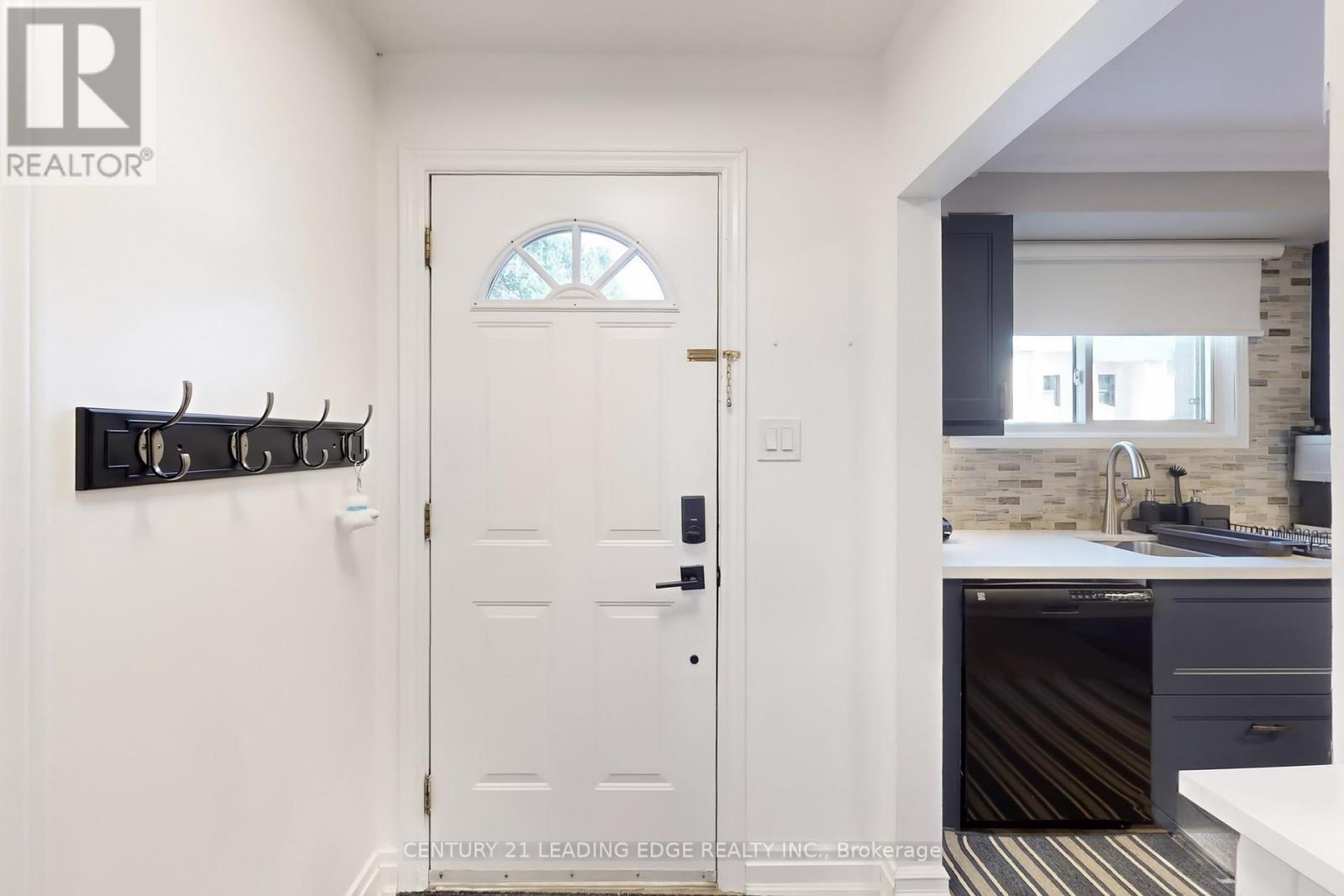 589 Francis Road E, Burlington, Ontario  L7T 3X6 - Photo 20 - W12456296