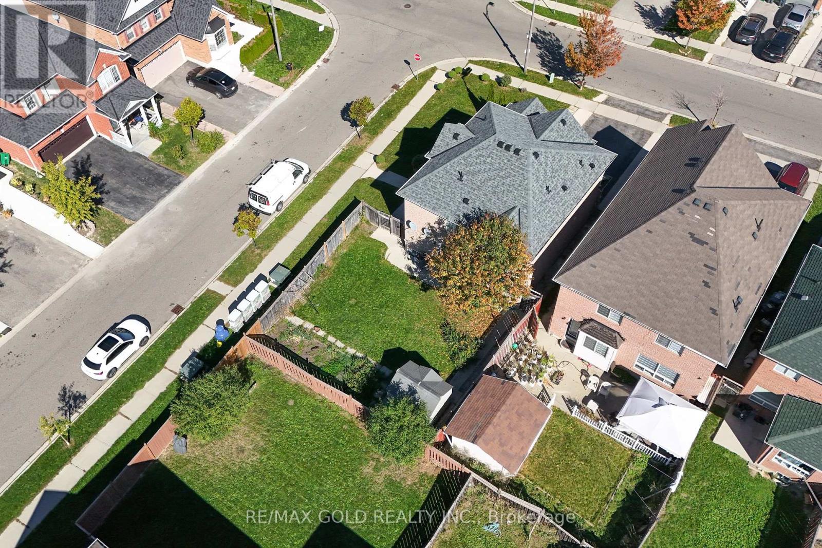 23 Lyric Road, Brampton, Ontario  L6S 0B4 - Photo 48 - W12456352