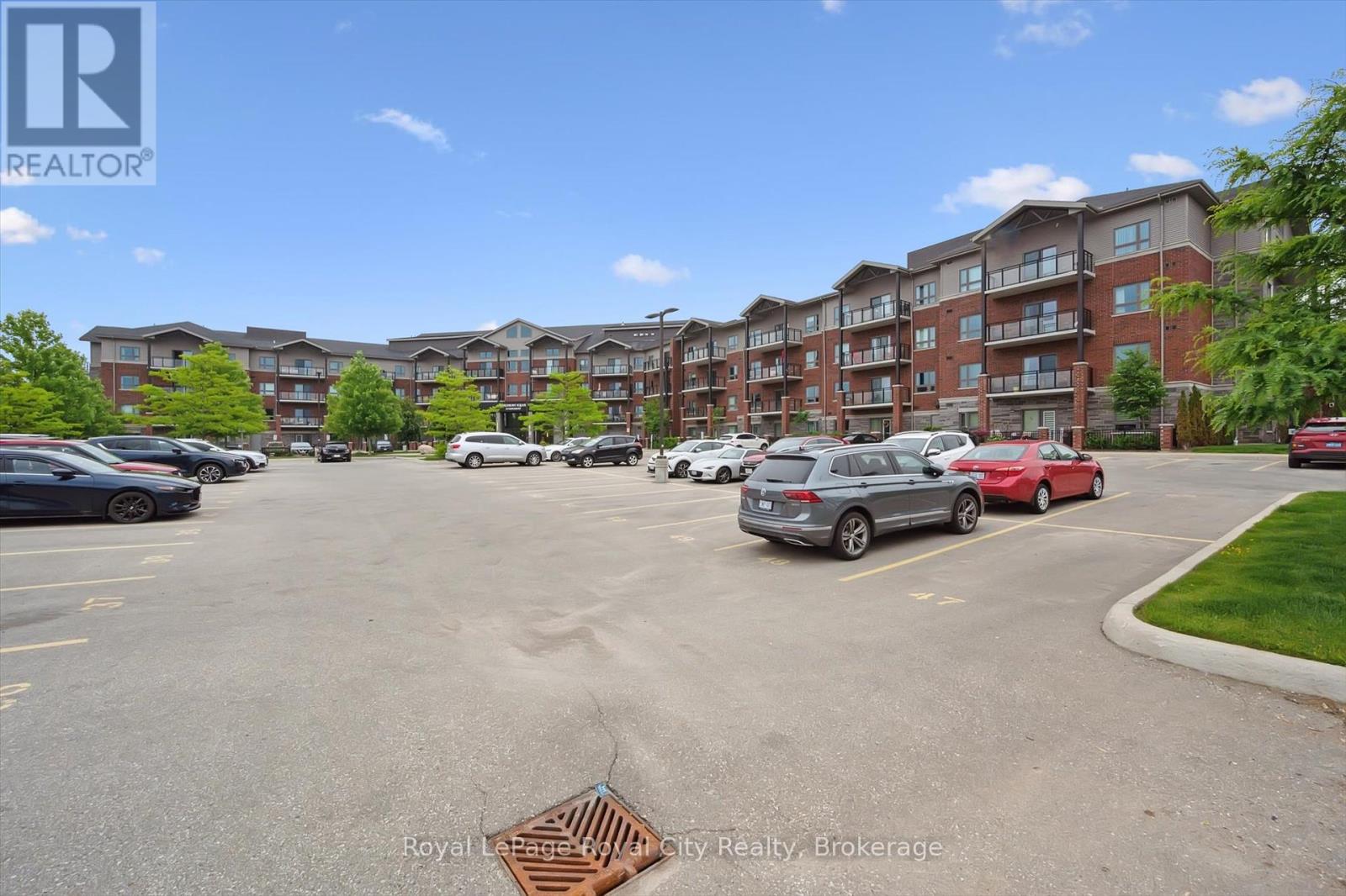121 - 35 Kingsbury Square, Guelph, Ontario  N1L 0J4 - Photo 3 - X12456690