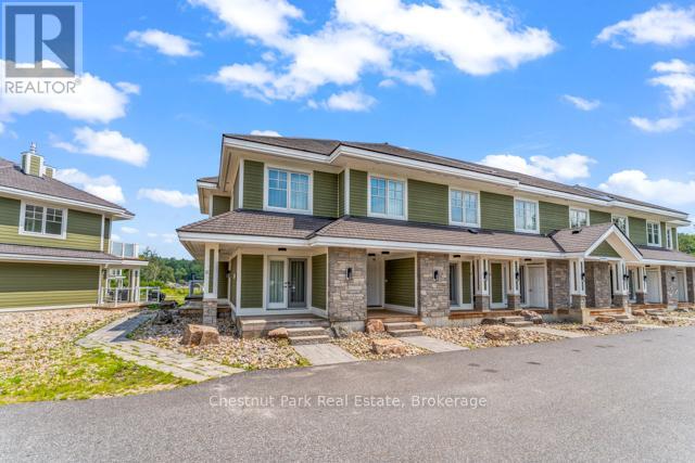 B#206 - 1869 Muskoka Road 118 Highway W, Muskoka Lakes, Ontario  P1L 1W8 - Photo 3 - X12456698