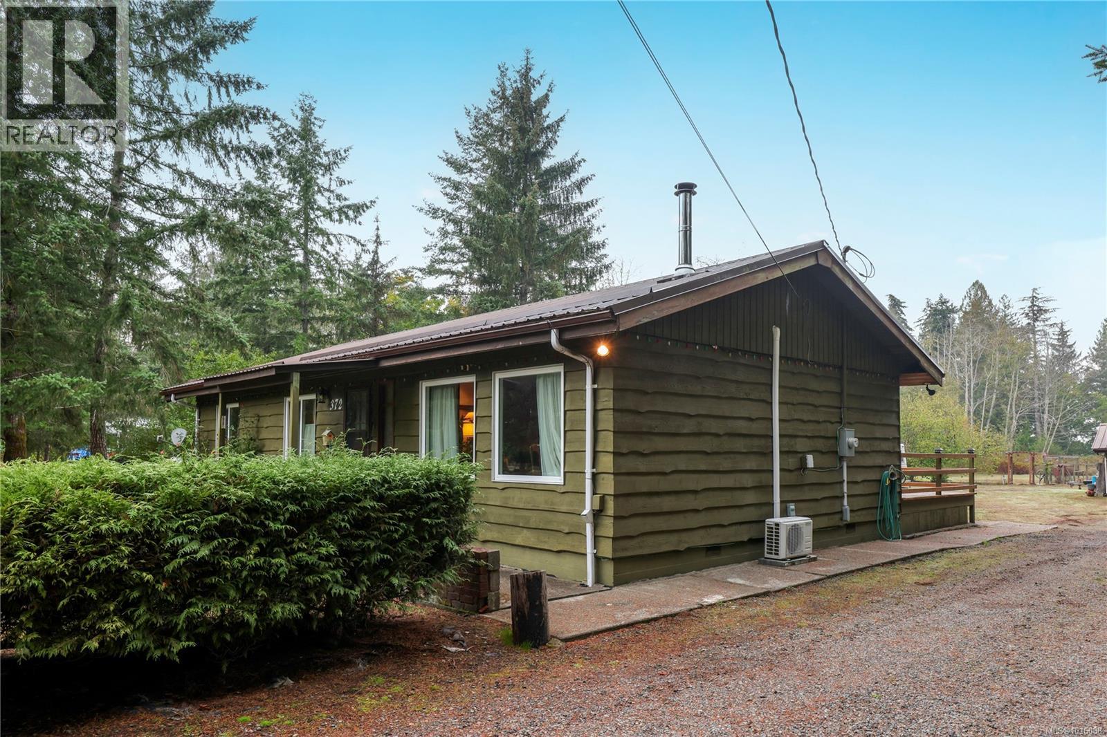 372 Bates Dr, Fanny Bay, British Columbia  V0R 1W0 - Photo 10 - 1016088