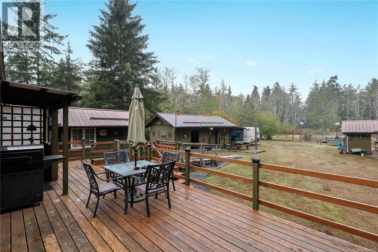 372 Bates Dr, Fanny Bay, British Columbia  V0R 1W0 - Photo 19 - 1016088