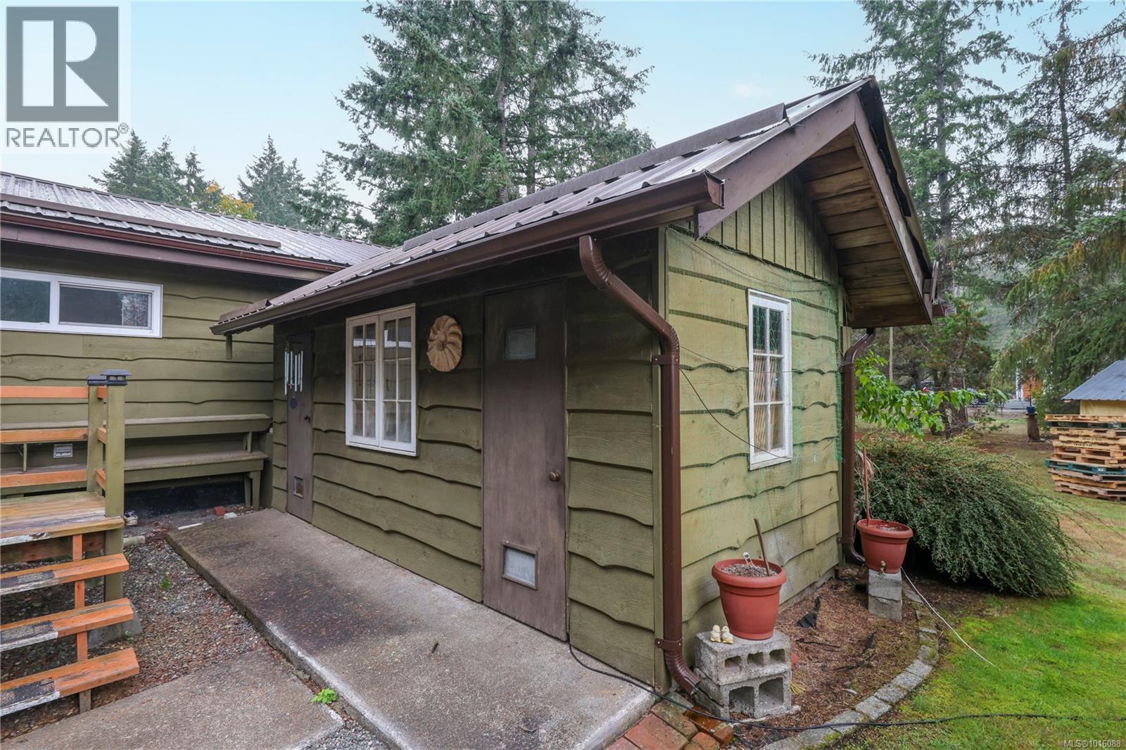 372 Bates Dr, Fanny Bay, British Columbia  V0R 1W0 - Photo 21 - 1016088