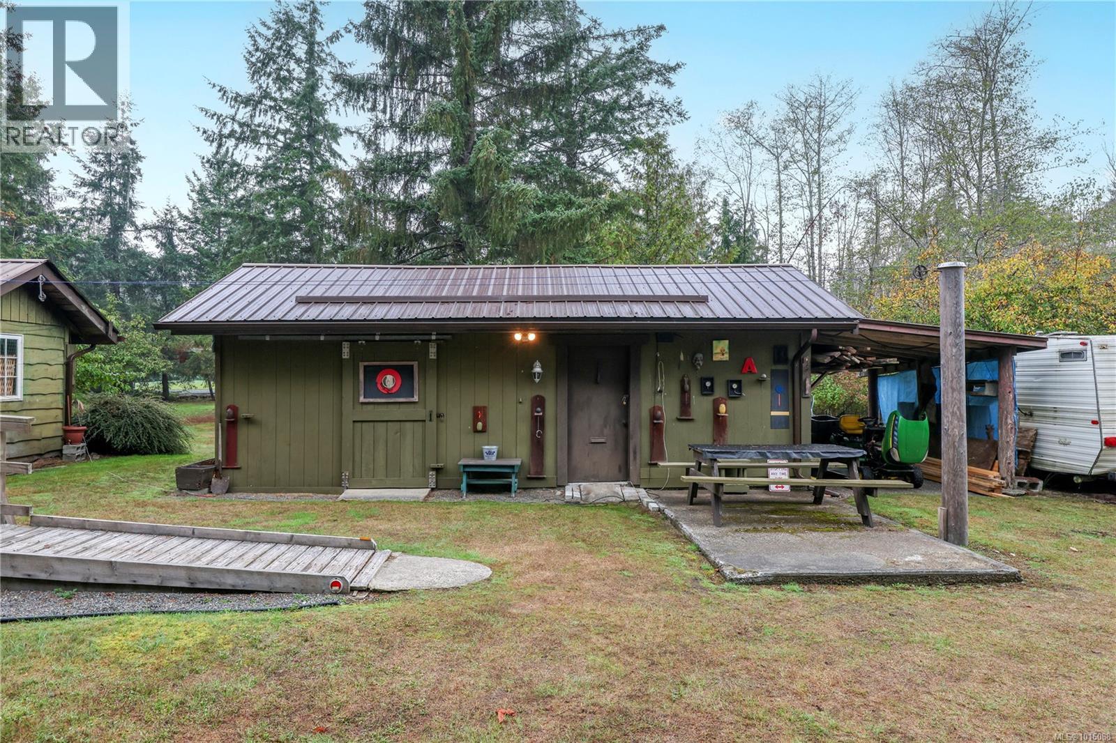 372 Bates Dr, Fanny Bay, British Columbia  V0R 1W0 - Photo 23 - 1016088
