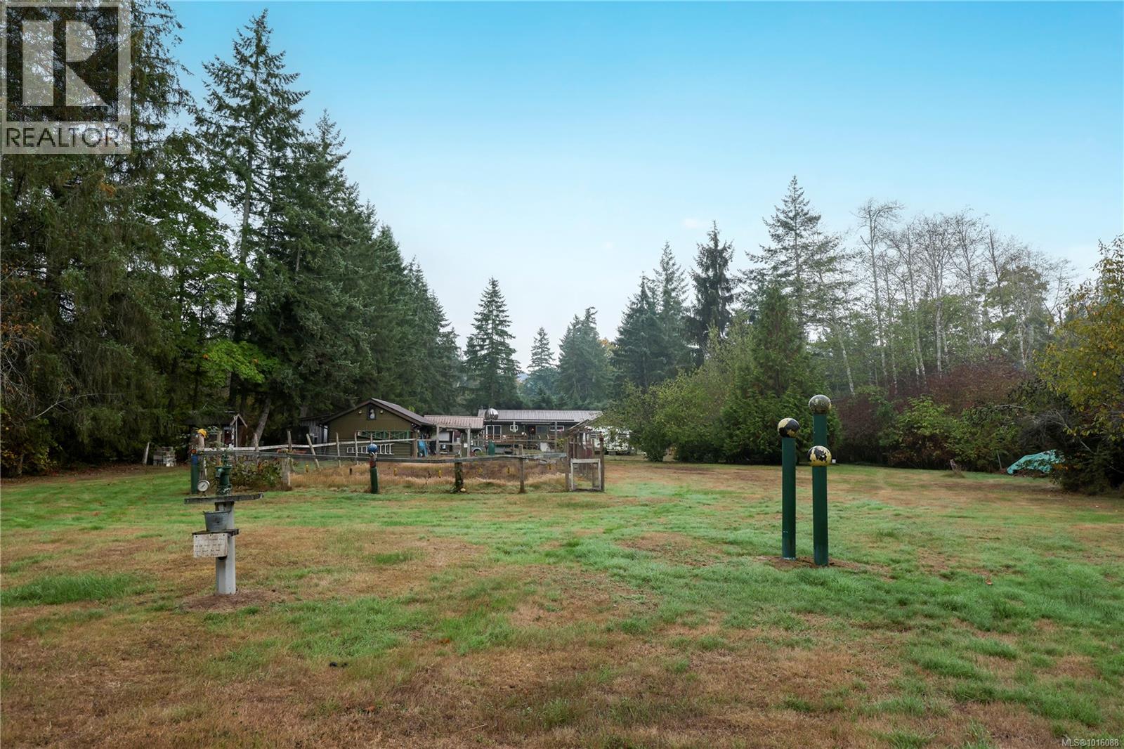 372 Bates Dr, Fanny Bay, British Columbia  V0R 1W0 - Photo 28 - 1016088