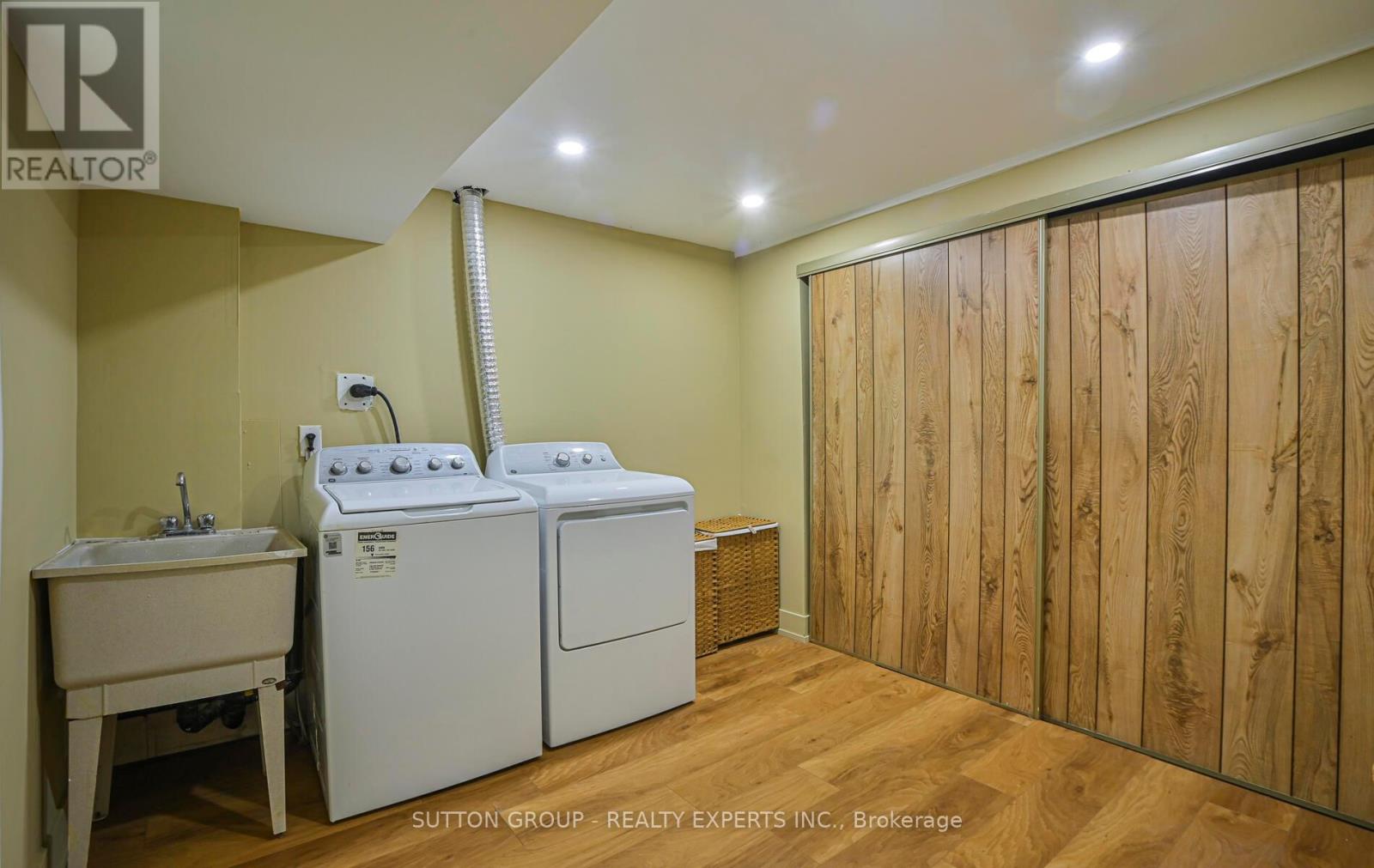4322 Shelby Crescent, Mississauga, Ontario  L4W 3T3 - Photo 42 - W12456505