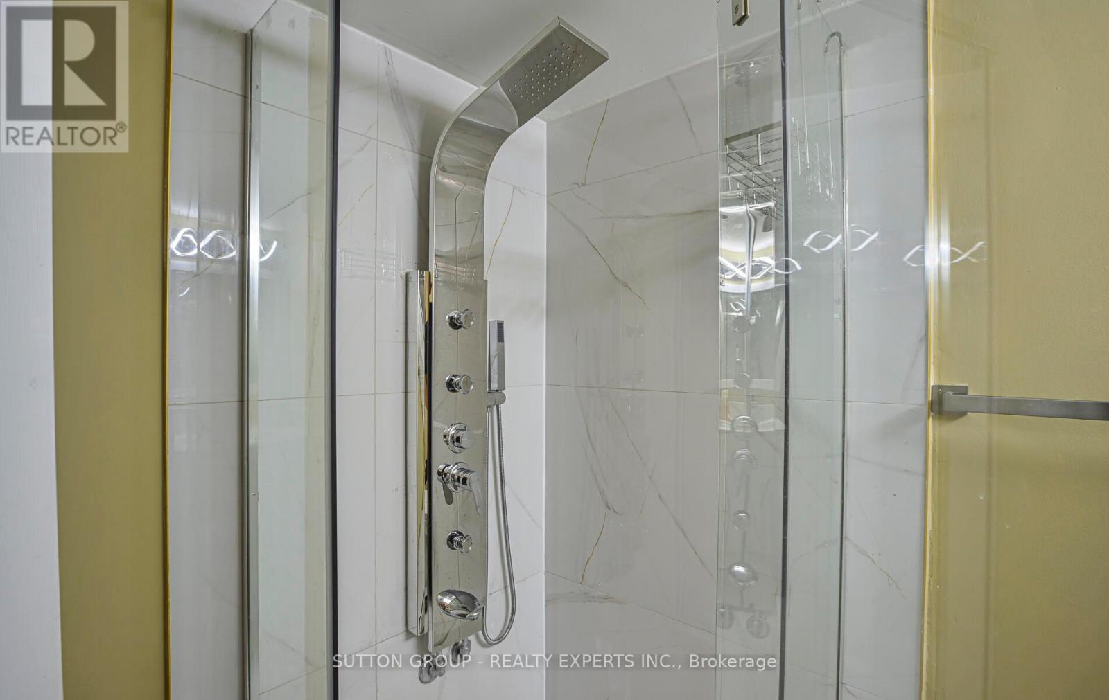 4322 Shelby Crescent, Mississauga, Ontario  L4W 3T3 - Photo 44 - W12456505