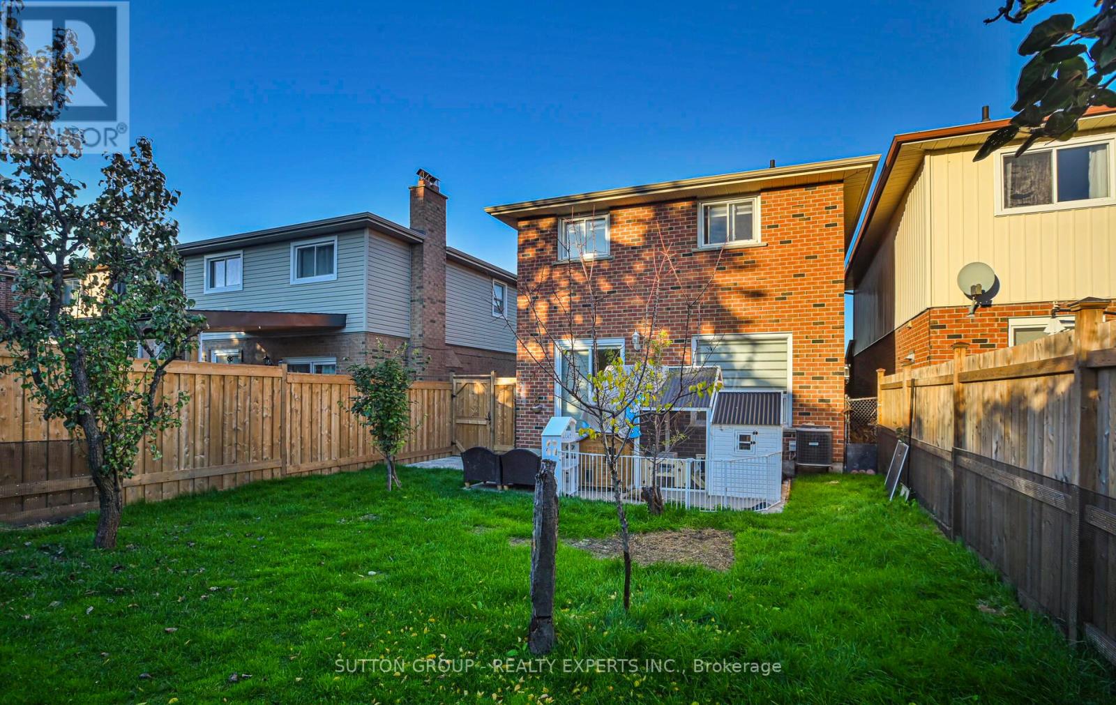 4322 Shelby Crescent, Mississauga, Ontario  L4W 3T3 - Photo 45 - W12456505