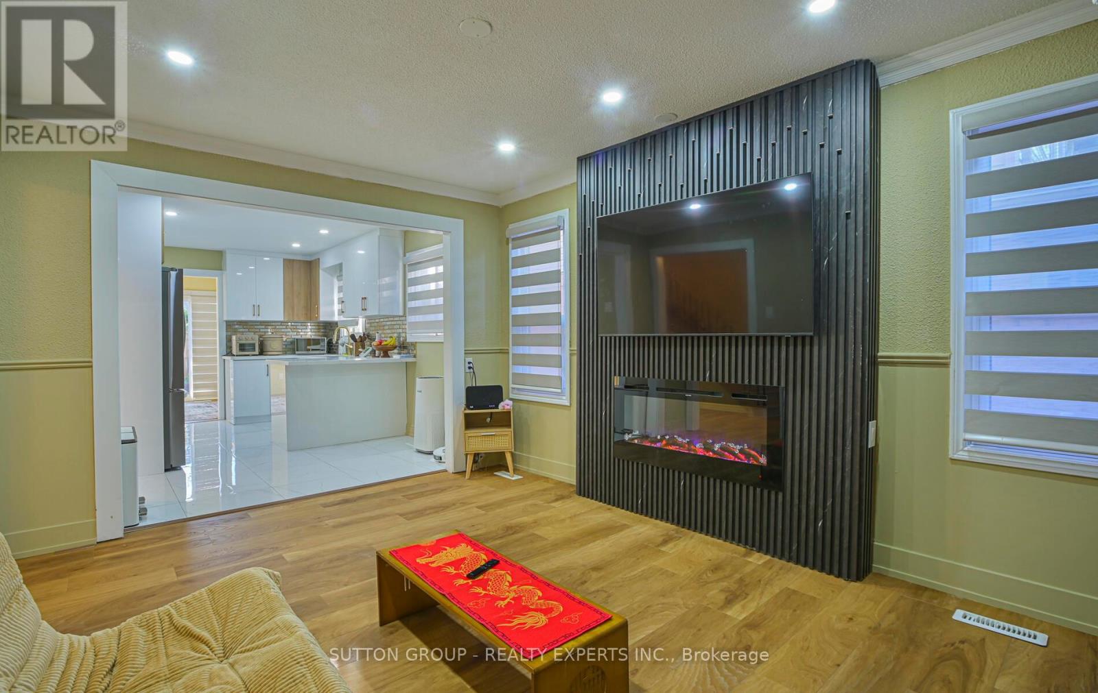 4322 Shelby Crescent, Mississauga, Ontario  L4W 3T3 - Photo 8 - W12456505