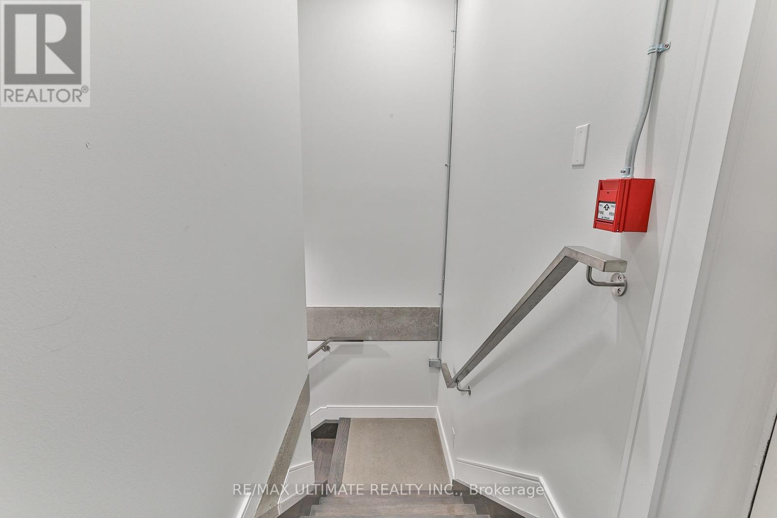 4 - 1745 Keele Street, Toronto, Ontario  M6M 3W9 - Photo 16 - W12456522