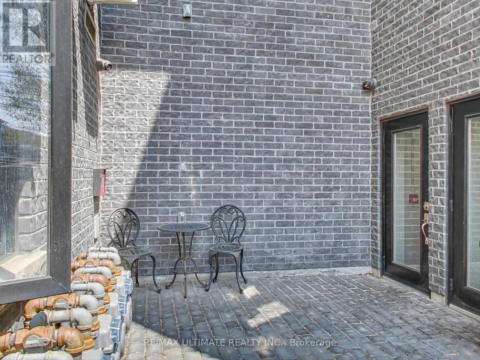 4 - 1745 Keele Street, Toronto, Ontario  M6M 3W9 - Photo 17 - W12456522