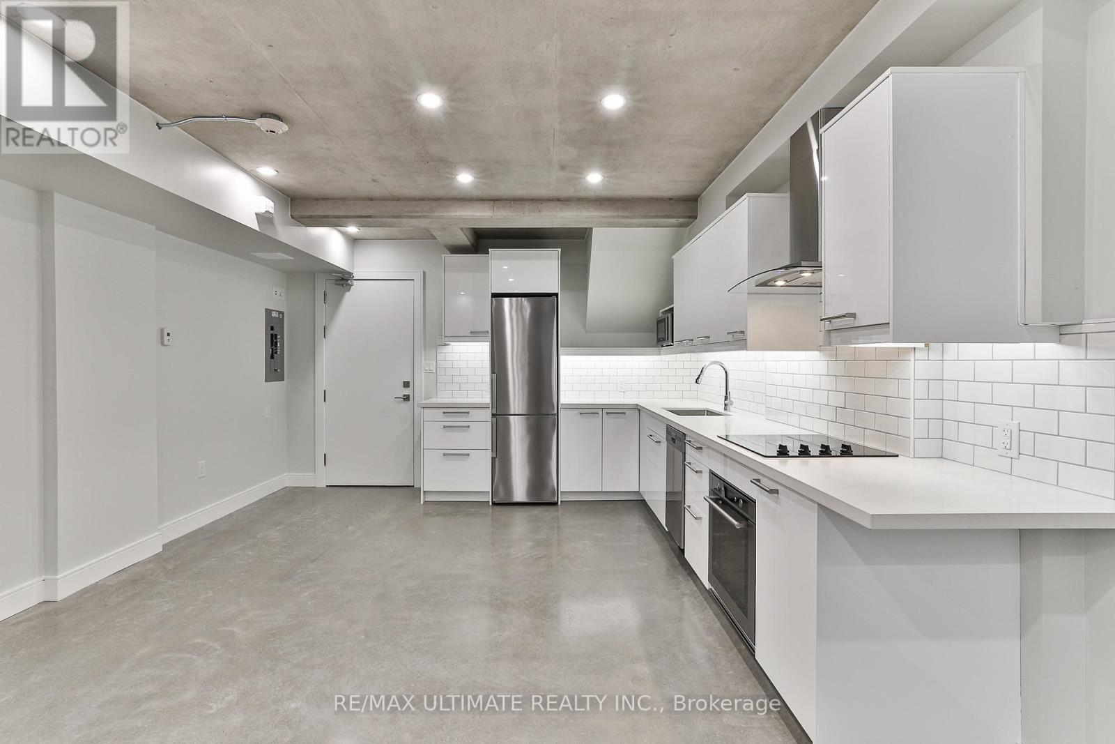 4 - 1745 Keele Street, Toronto, Ontario  M6M 3W9 - Photo 5 - W12456522