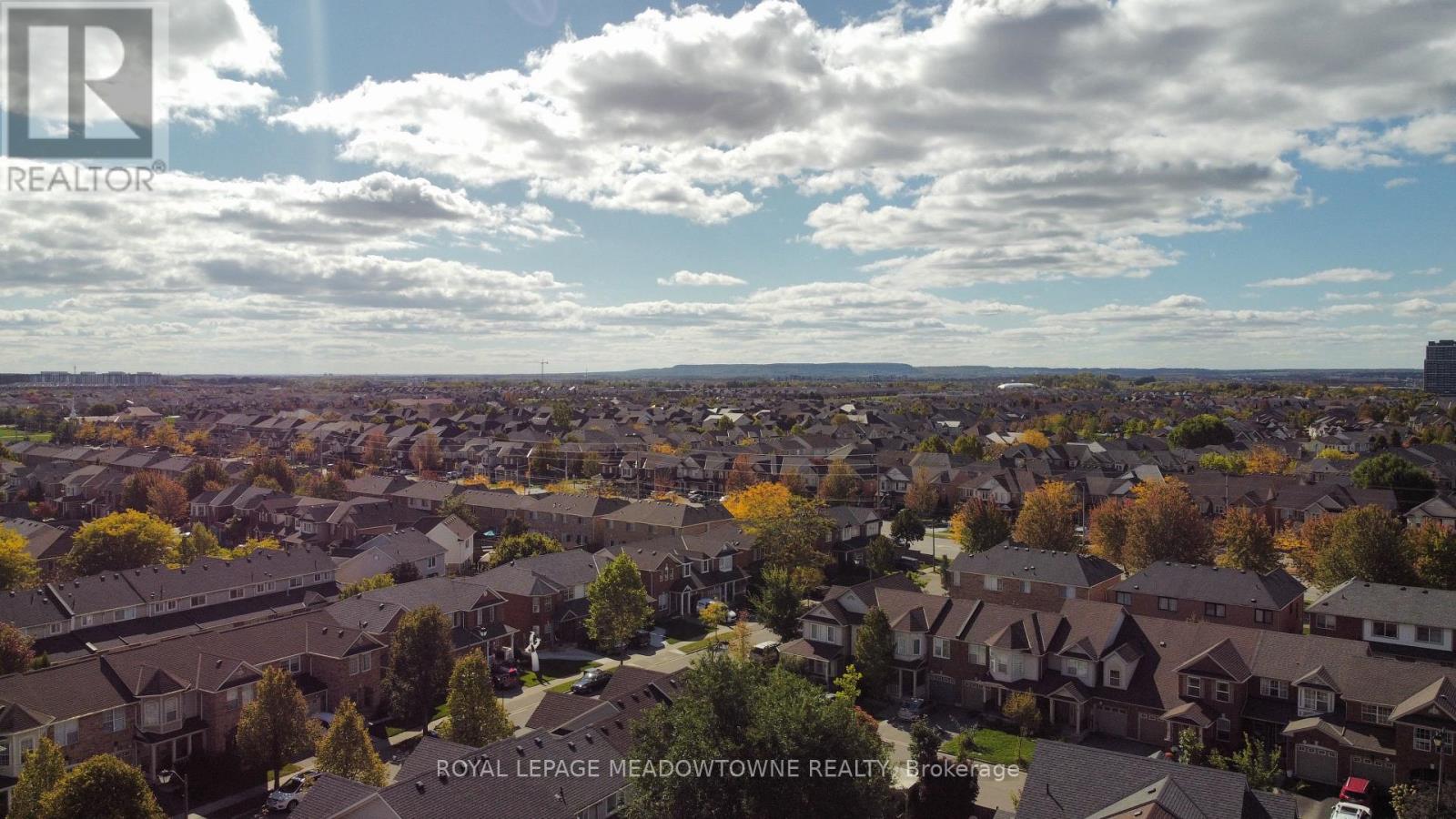 641 Porter Way, Milton, Ontario  L9T 5W2 - Photo 44 - W12456541