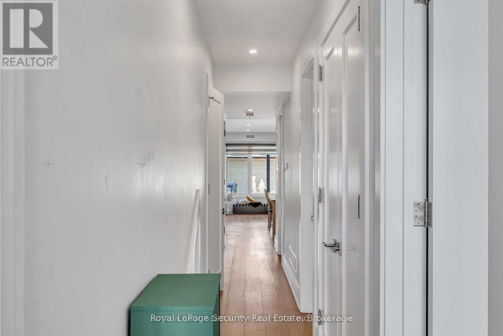 Main Floor - 411 Blackthorn Avenue, Toronto, Ontario  M6M 3C1 - Photo 4 - W12456548