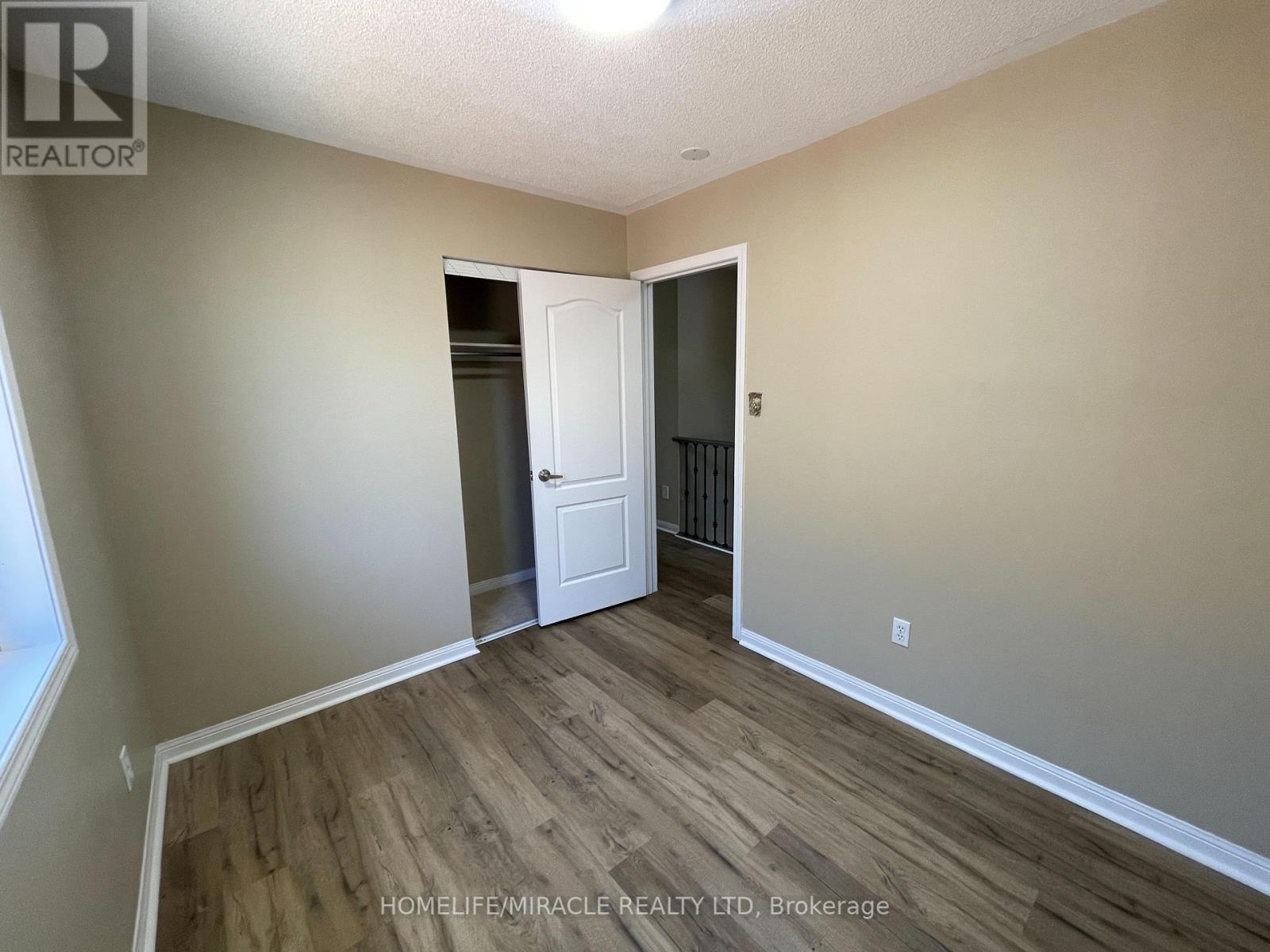 Upper - 34 Brunswick Street, Brampton, Ontario  L6X 4Y5 - Photo 17 - W12456552