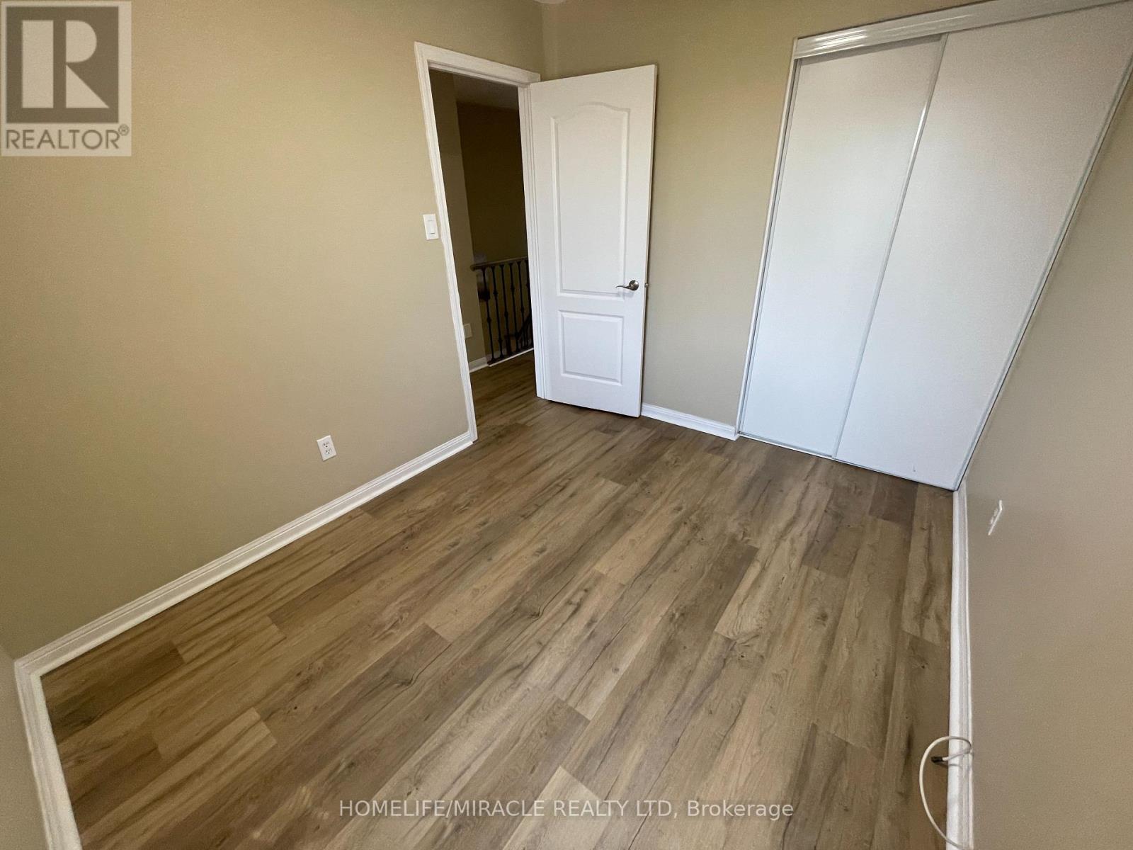 Upper - 34 Brunswick Street, Brampton, Ontario  L6X 4Y5 - Photo 19 - W12456552