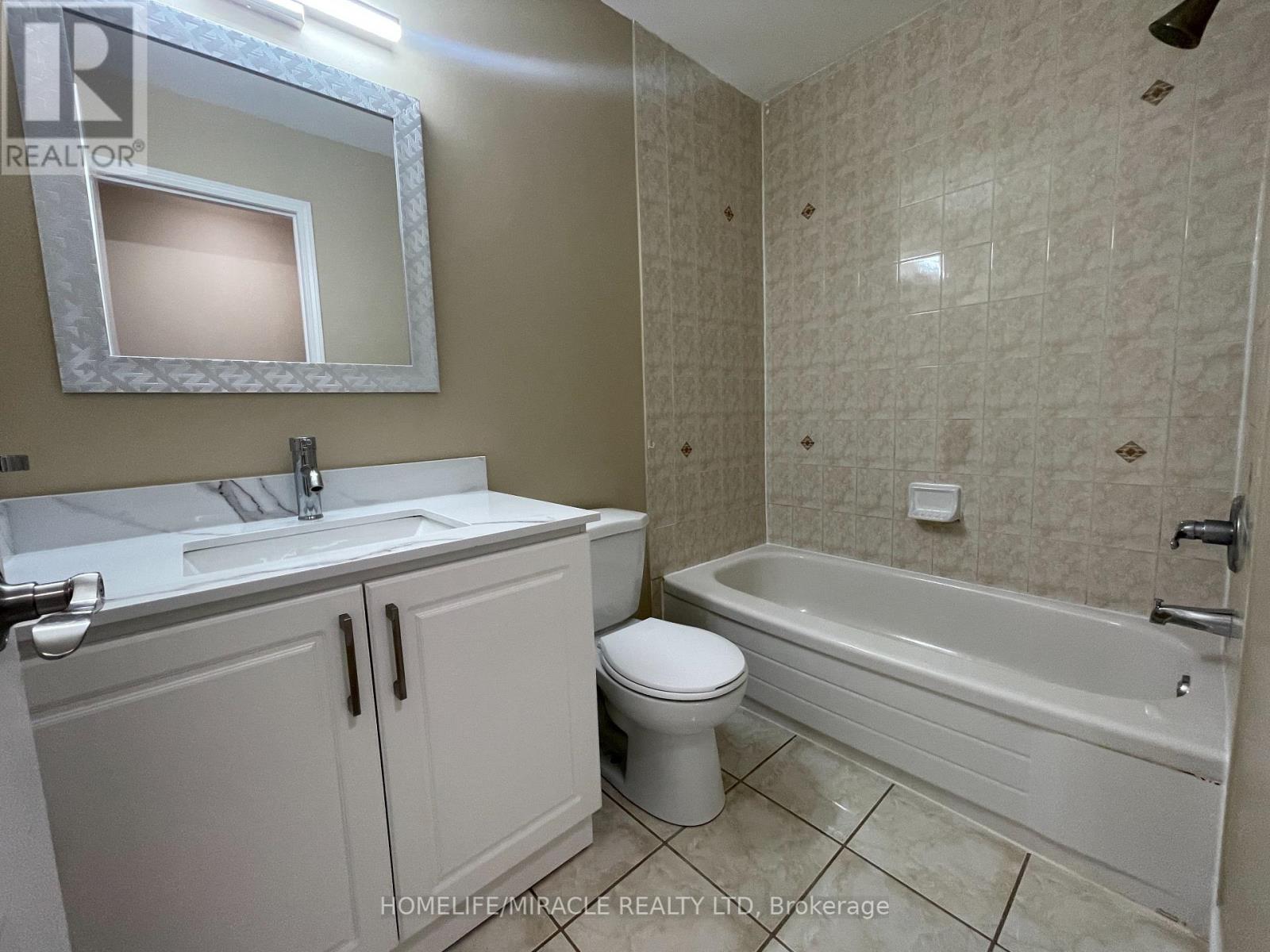 Upper - 34 Brunswick Street, Brampton, Ontario  L6X 4Y5 - Photo 20 - W12456552