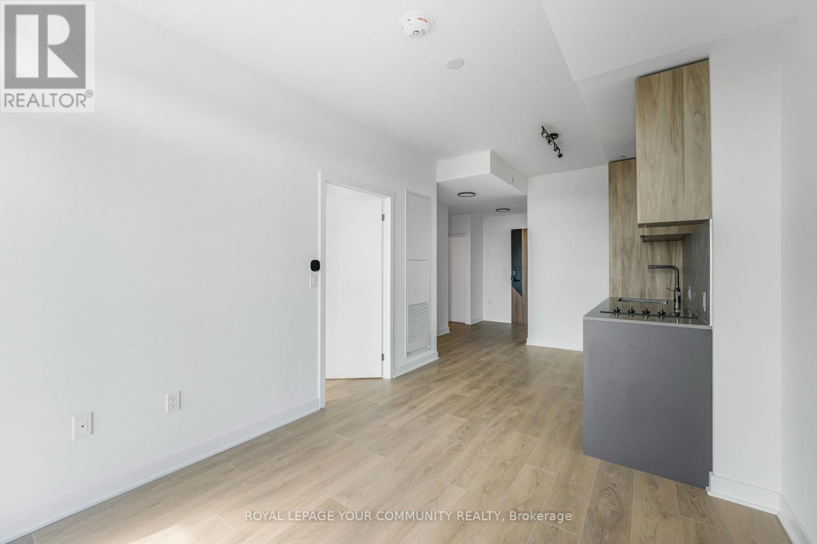 308 - 1037 The Queensway, Toronto, Ontario  M8Z 6C7 - Photo 14 - W12456578