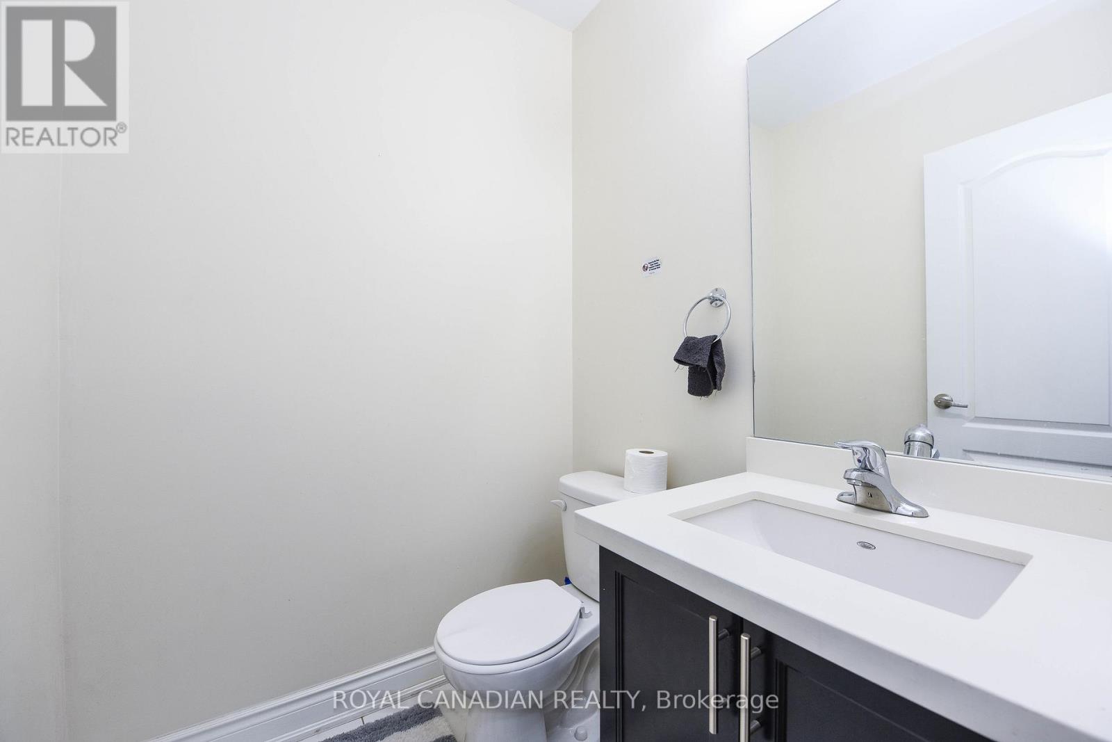 Upper - 8 Prairie Creek Crescent, Brampton, Ontario  L6Y 6C9 - Photo 15 - W12456580