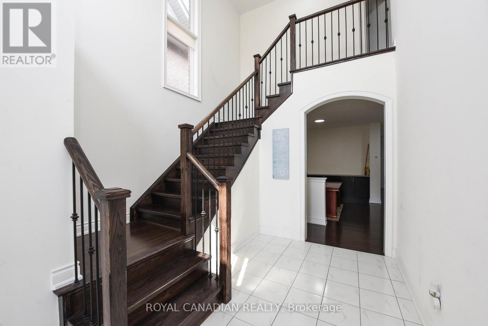 Upper - 8 Prairie Creek Crescent, Brampton, Ontario  L6Y 6C9 - Photo 16 - W12456580