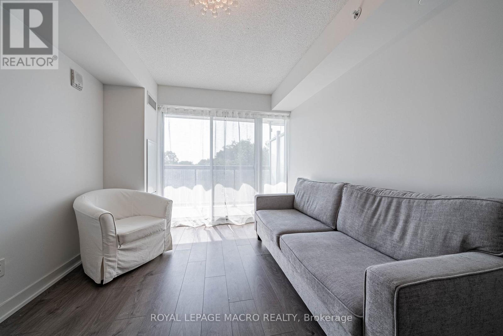 B419 - 1119 Cooke Boulevard, Burlington, Ontario  L7T 0C7 - Photo 4 - W12456586