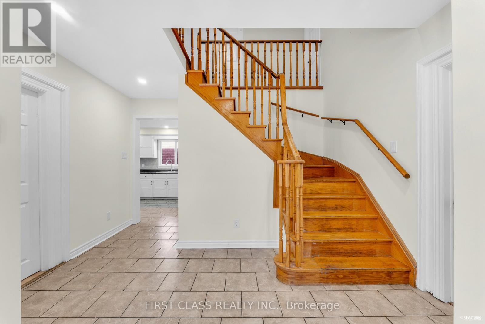 4290 Radisson Crescent, Mississauga, Ontario  L5M 4C1 - Photo 16 - W12456596