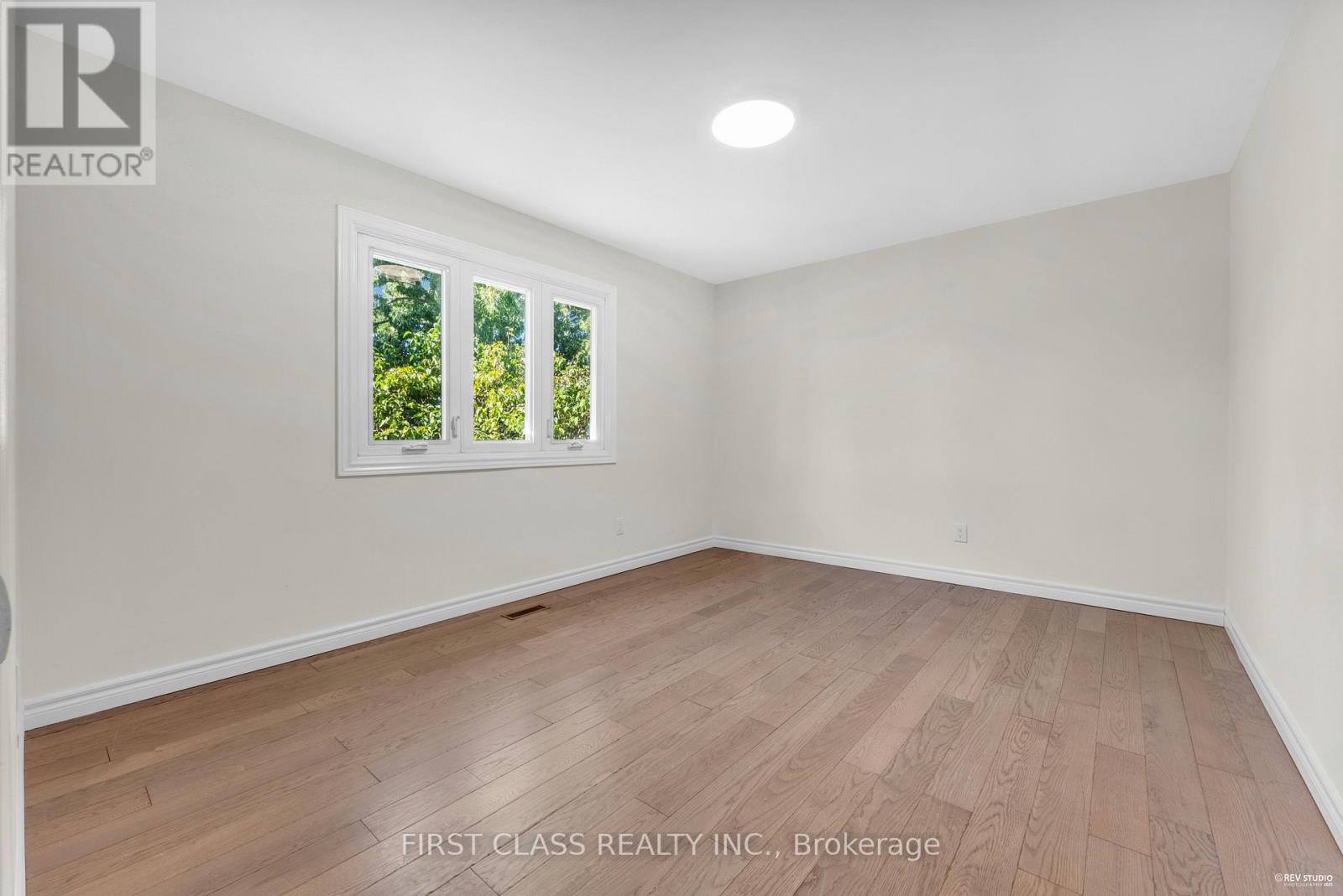 4290 Radisson Crescent, Mississauga, Ontario  L5M 4C1 - Photo 19 - W12456596