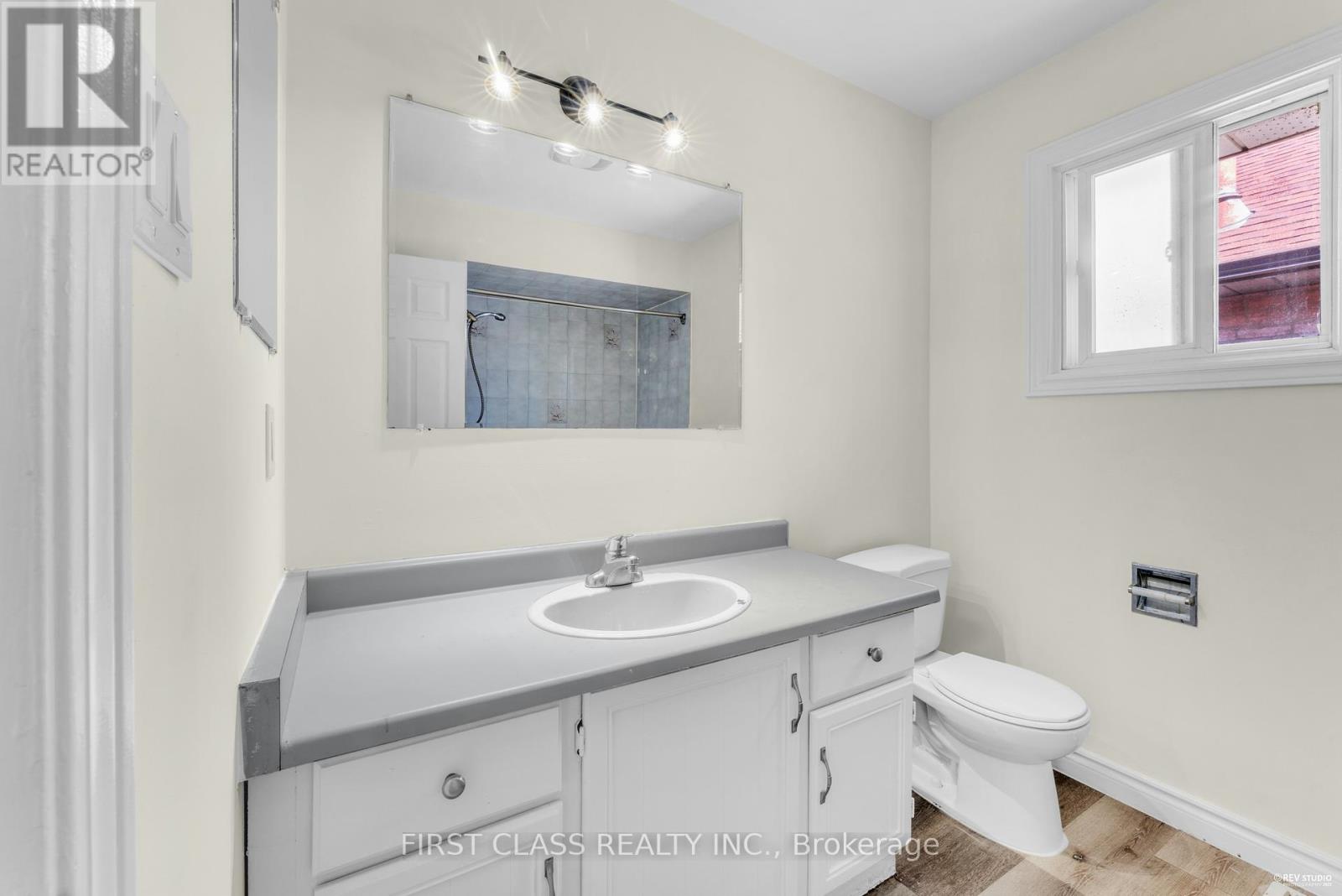 4290 Radisson Crescent, Mississauga, Ontario  L5M 4C1 - Photo 37 - W12456596