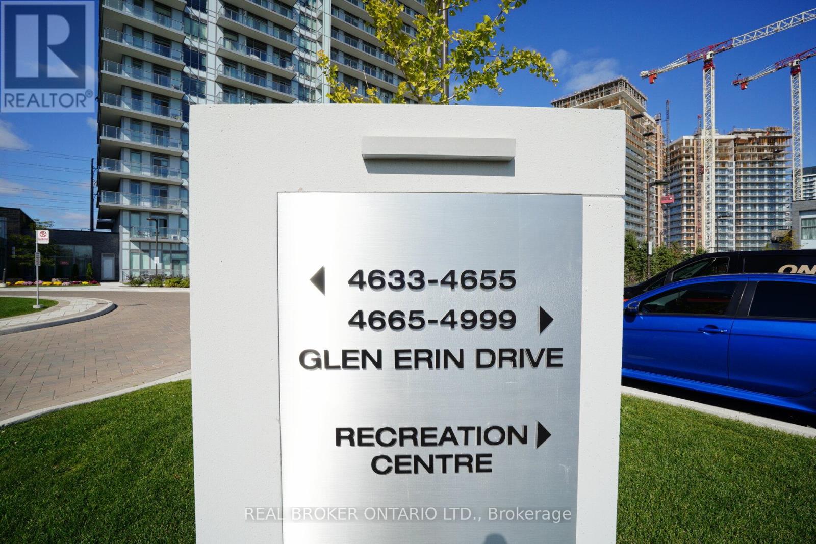 1205 - 4633 Glen Erin Drive, Mississauga, Ontario  L5M 7S1 - Photo 2 - W12456614