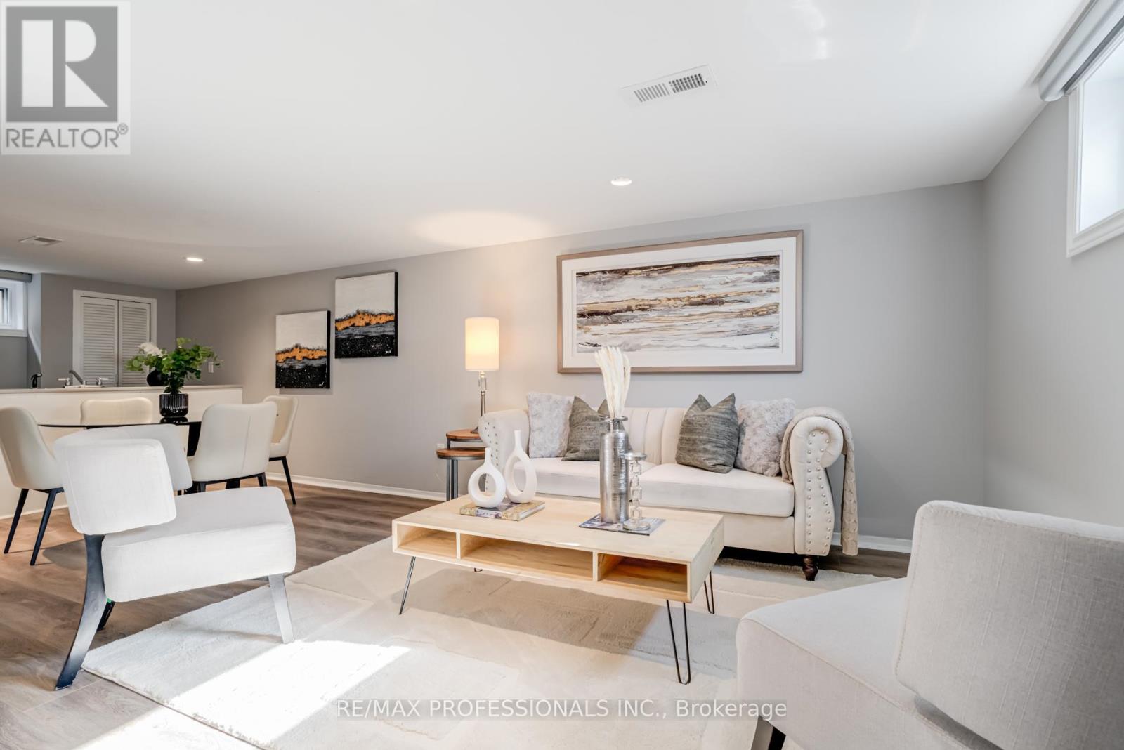516 Browns Line, Toronto, Ontario  M8W 3V2 - Photo 25 - W12456615
