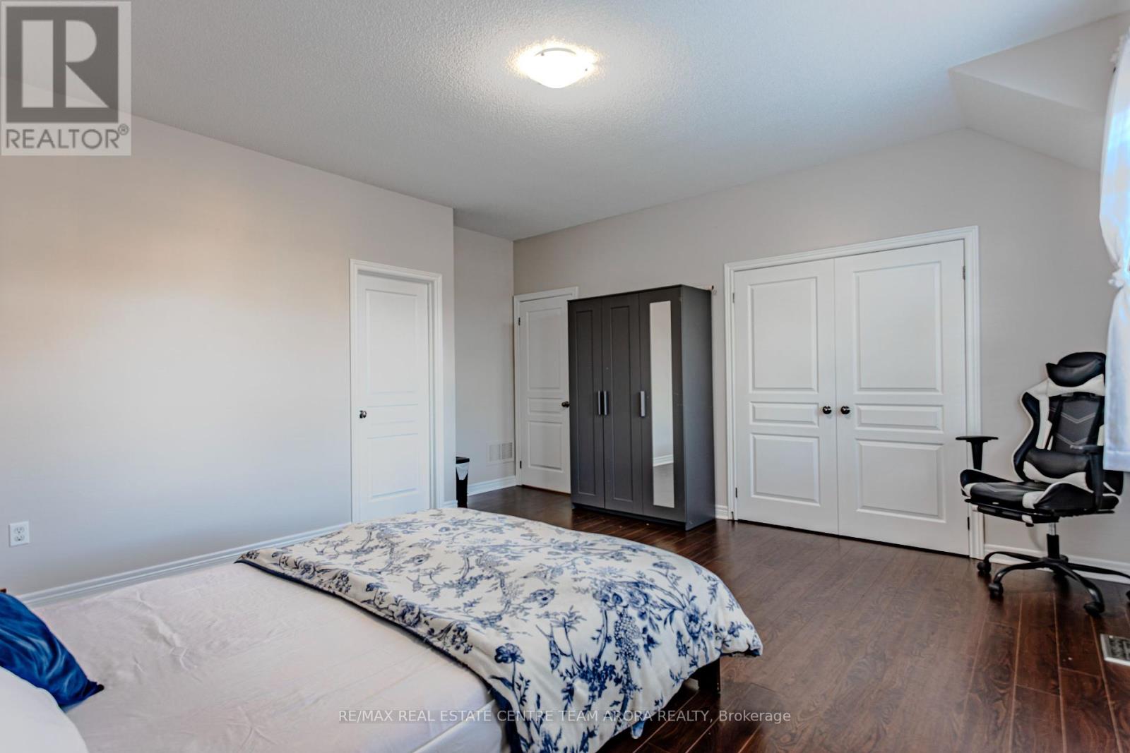 150 Lloyd Sanderson Drive, Brampton, Ontario  L6Y 0Z9 - Photo 27 - W12456616